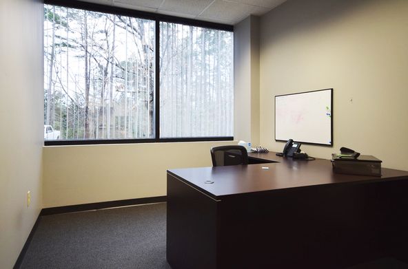 Westlake Corporate Park | Redding Building: 1701 Centerview Dr, Little Rock, AR 72211